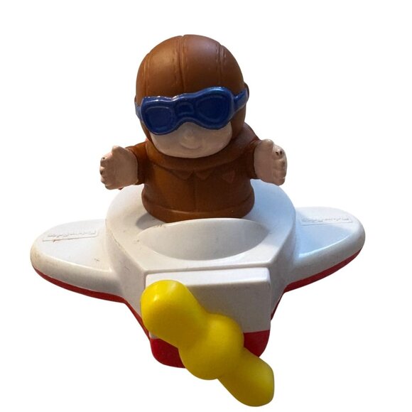 Fisher-Price McDonald's Under 3 Toys 1996 Set of 4 - Picture 3 of 5